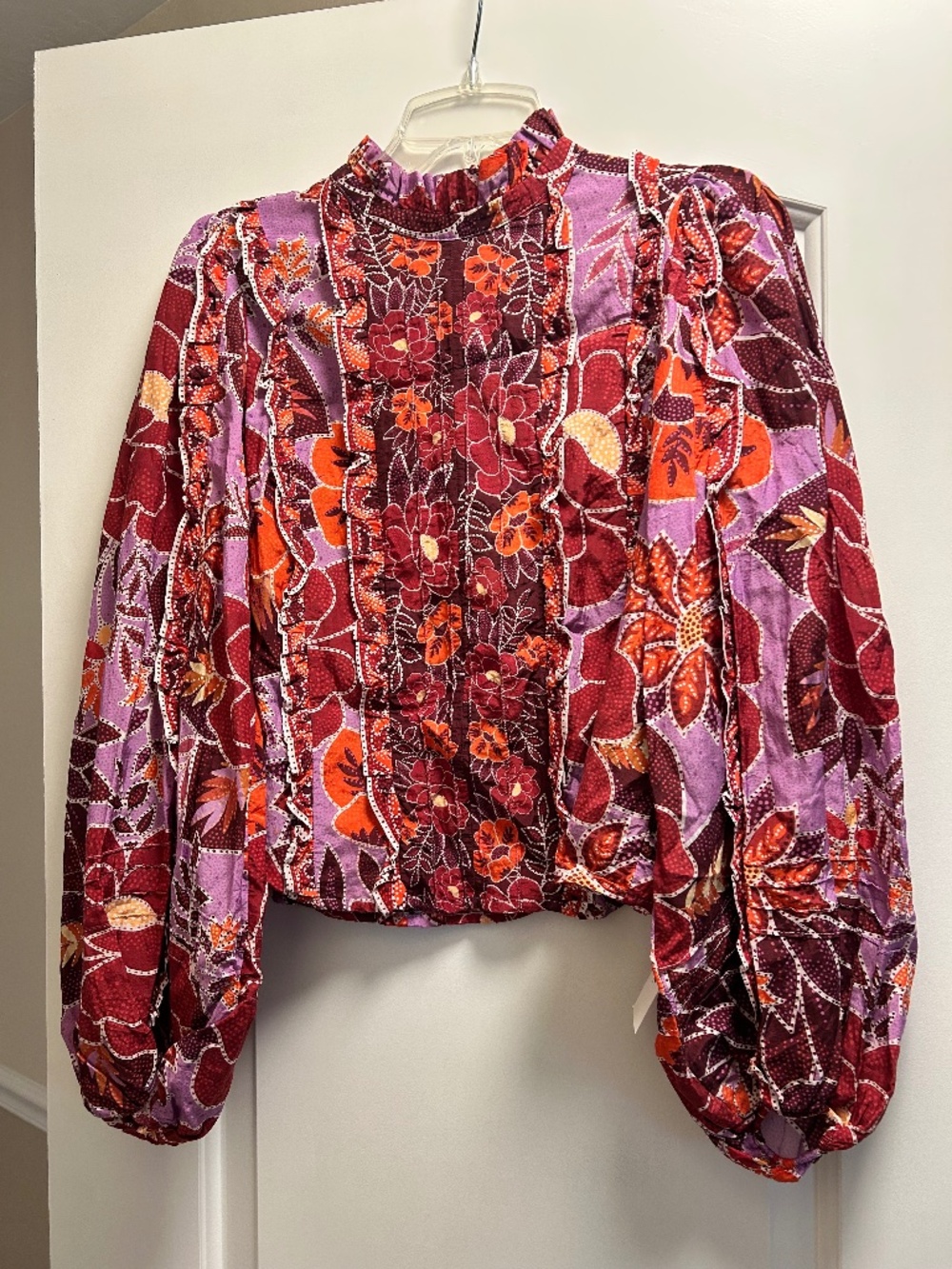 NWOT Farm Rio mock neck floral blouse size medium